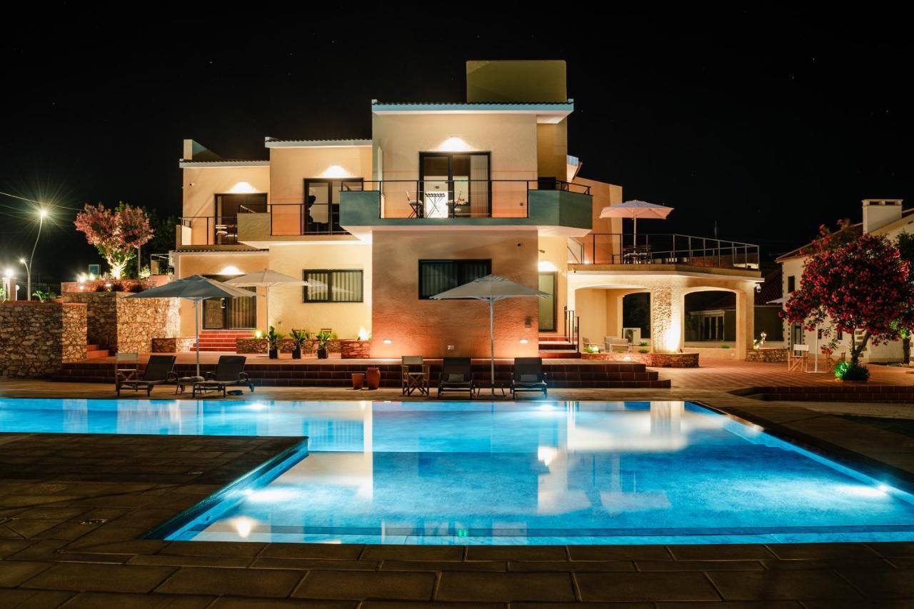 Villa Dos R'S Avis Exteriér fotografie