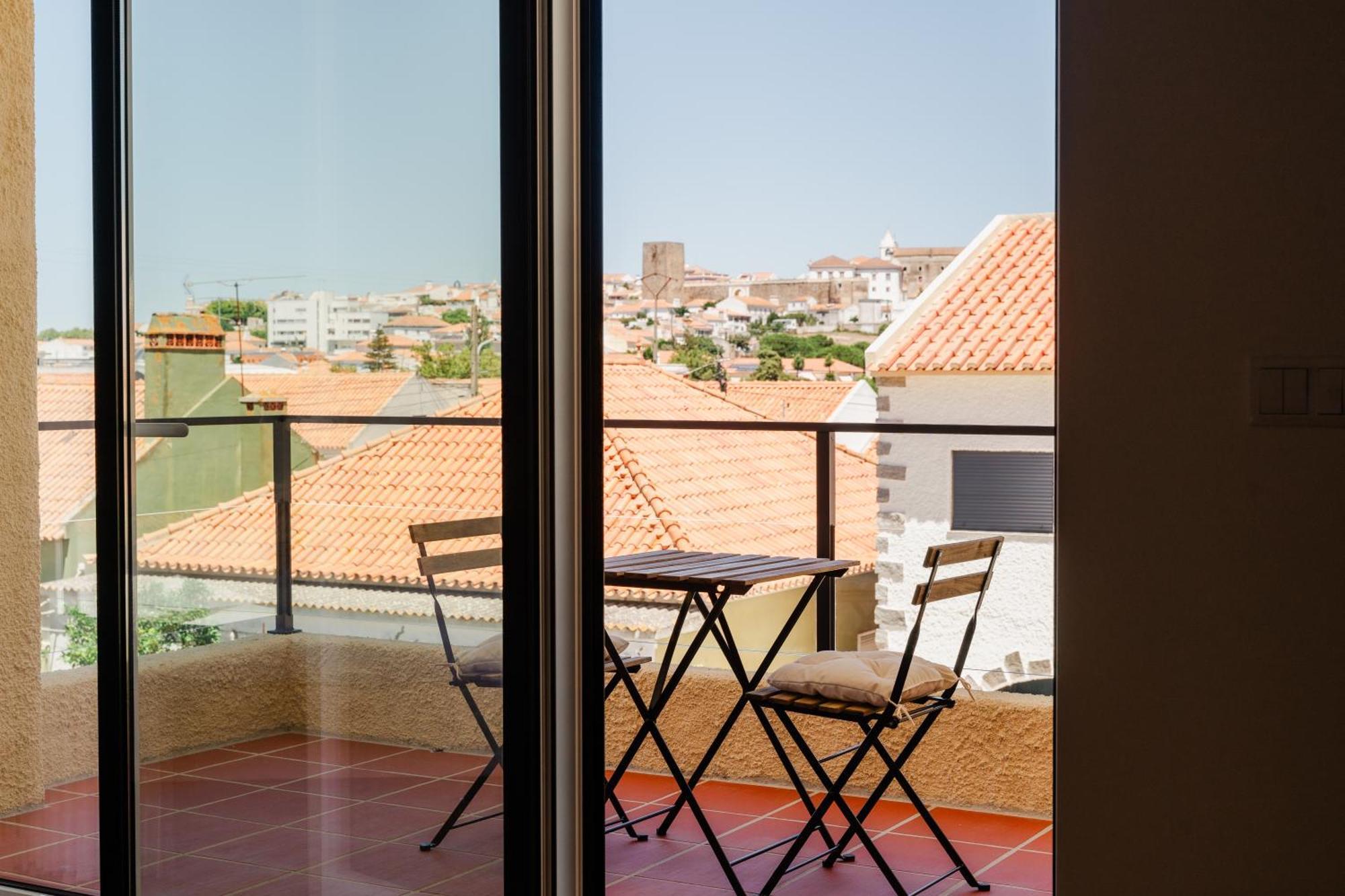 Villa Dos R'S Avis Exteriér fotografie
